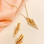 CONJUNTO TRIANGULO LUXO