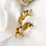 BRINCO EARCUFF PEROLA FLORES