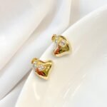 BRINCO CORAÇÃO COM ZIRCONIA CRAVADA